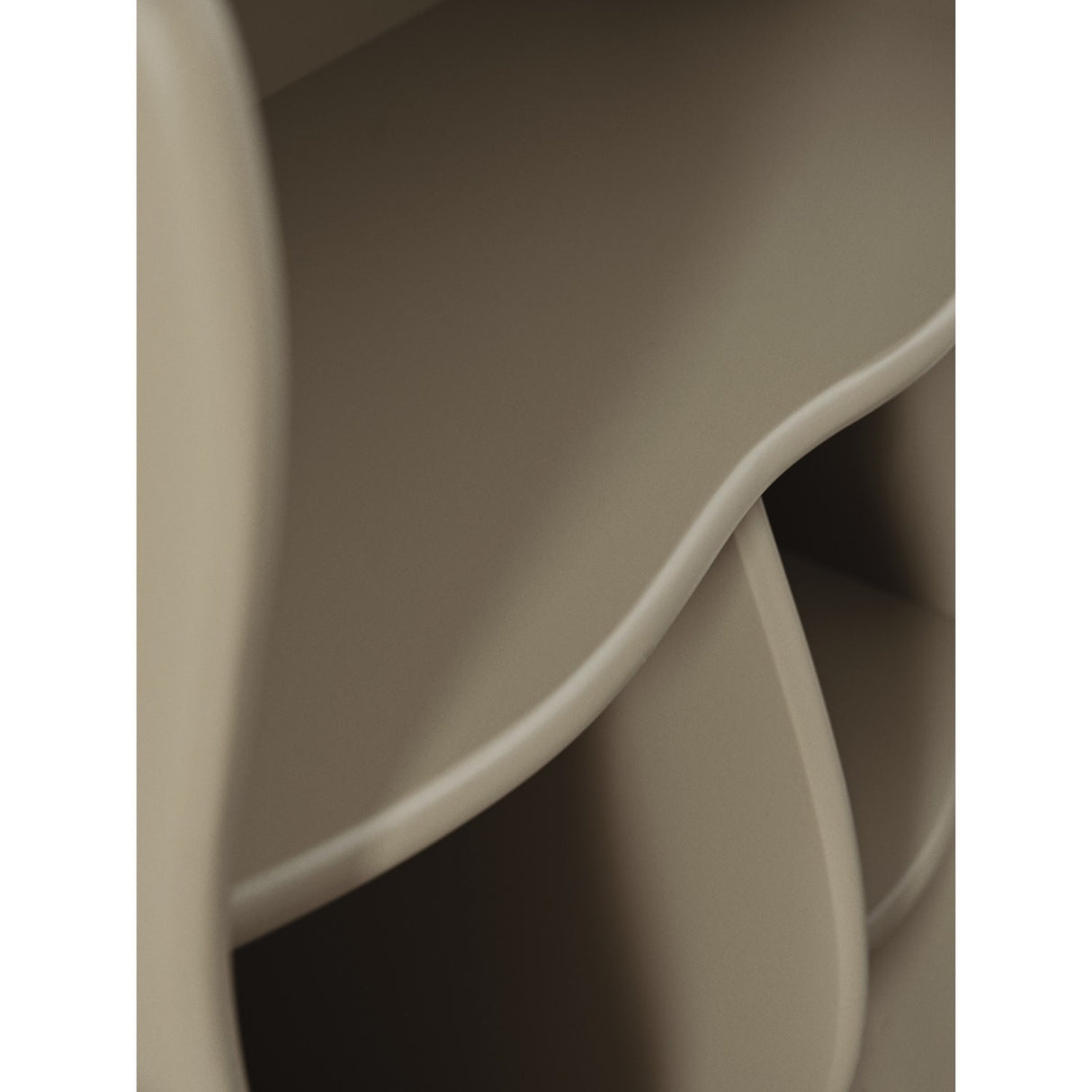 Ferm Living Cashmere Slope Bokhylle