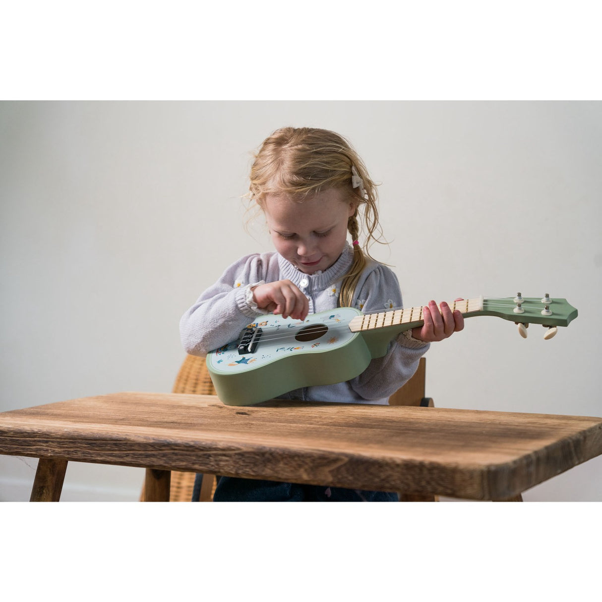 Dantoy Guitar Tre I Gaveeske 1 Del