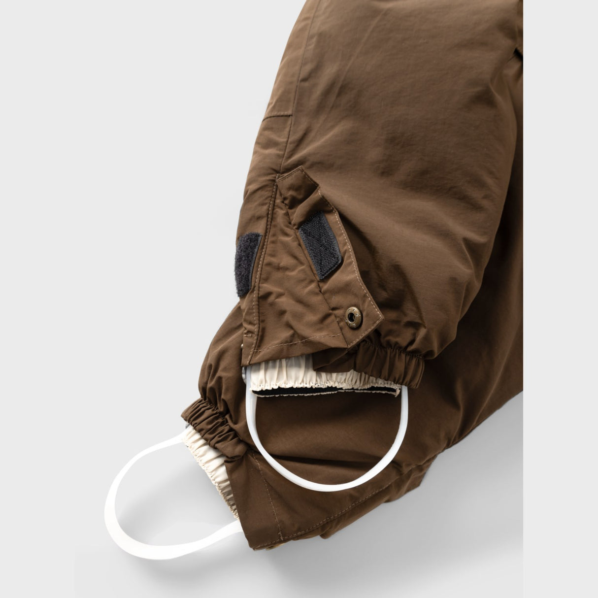 Lil'Atelier Dark Earth Lastorm Kjeledress Fo