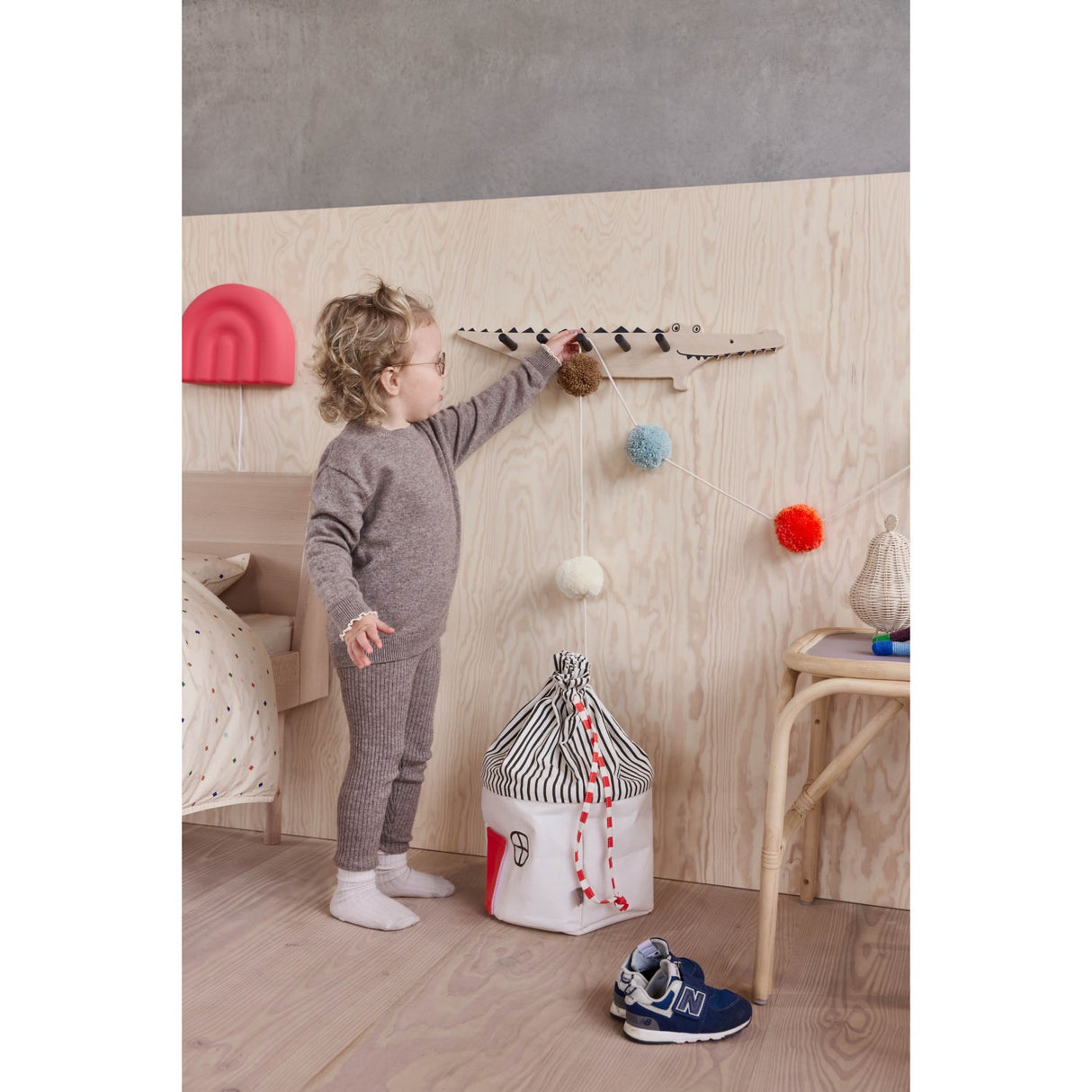 OYOY Multi Pom Pom Garland