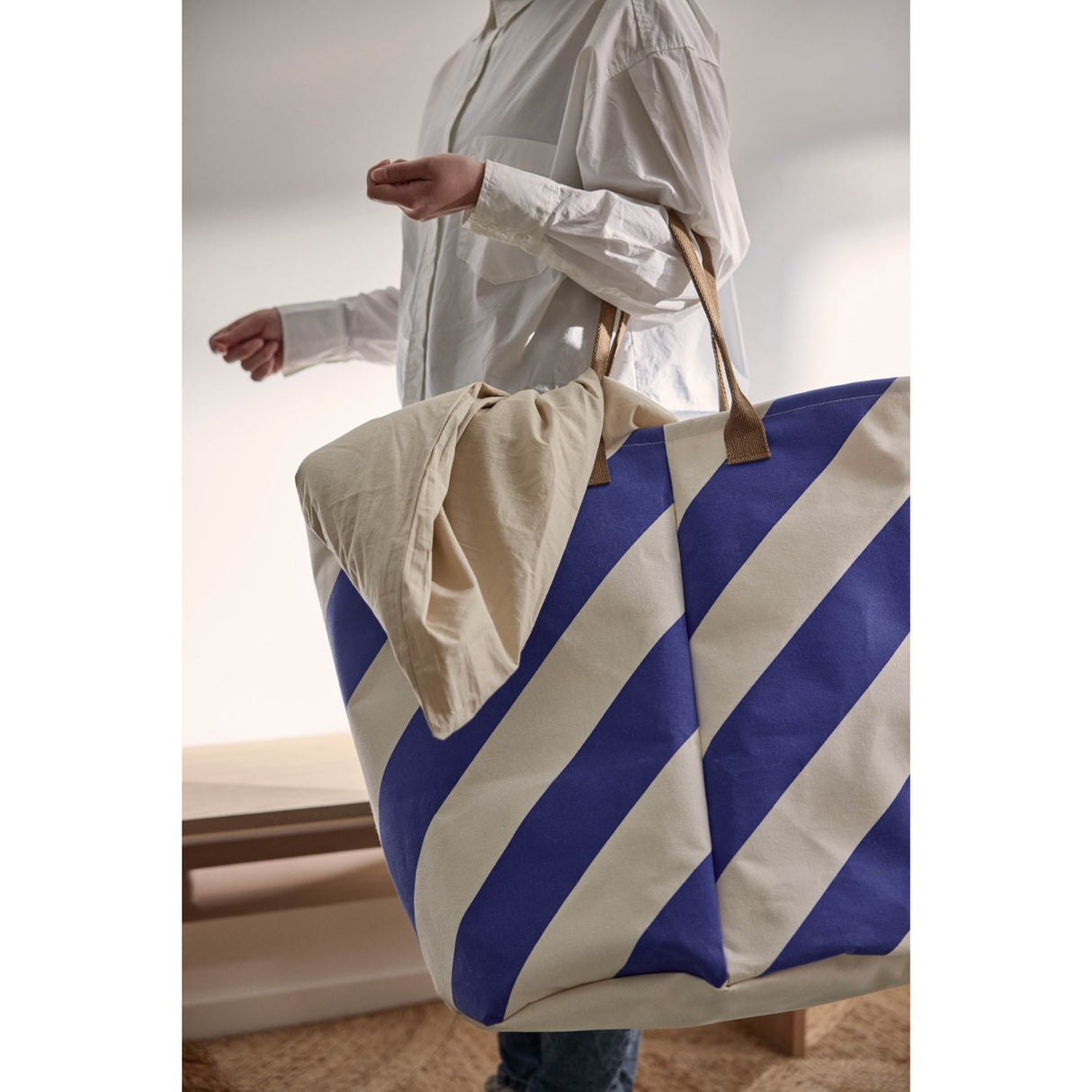 OYOY Optic Blue Sakki oppbevaringskurv