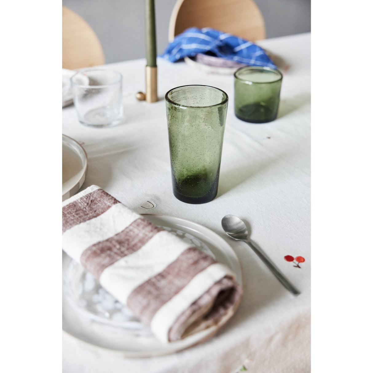 OYOY Offwhite bursdags Bordduk