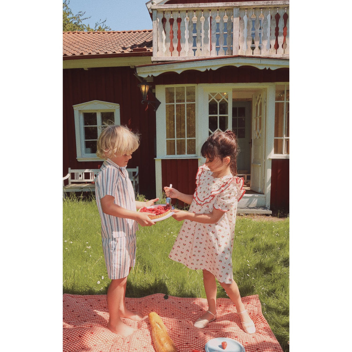 Flöss Myk Hvit Bær Sofia Kjole