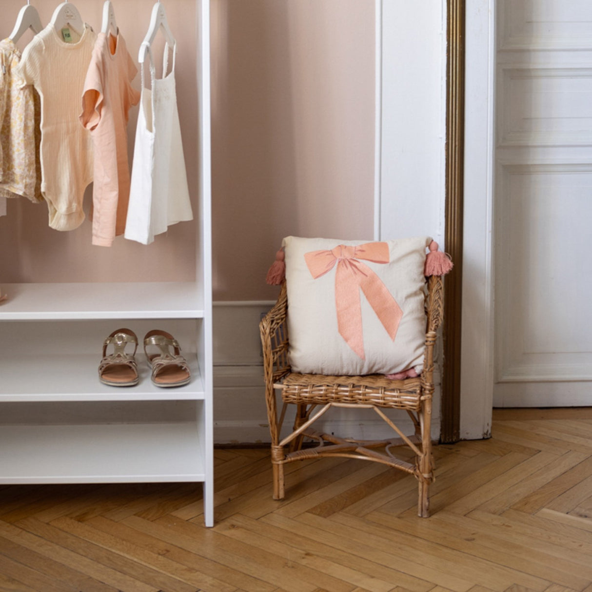 Cam Cam Copenhagen Bows brodert pute