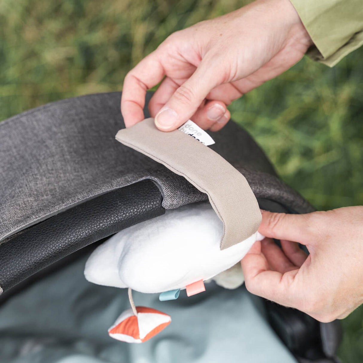 DonebyDeer Fargeblanding Barnevogn Suro Lekeplass Fargemiks