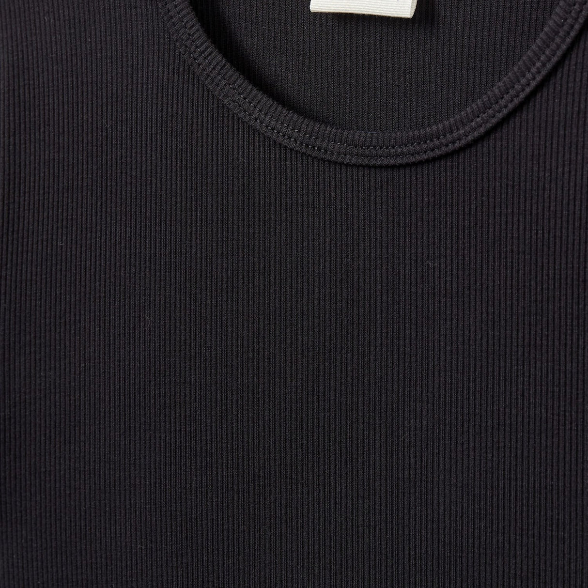 Sofie Schnoor Black Nataliasy Rib T-Skjorte