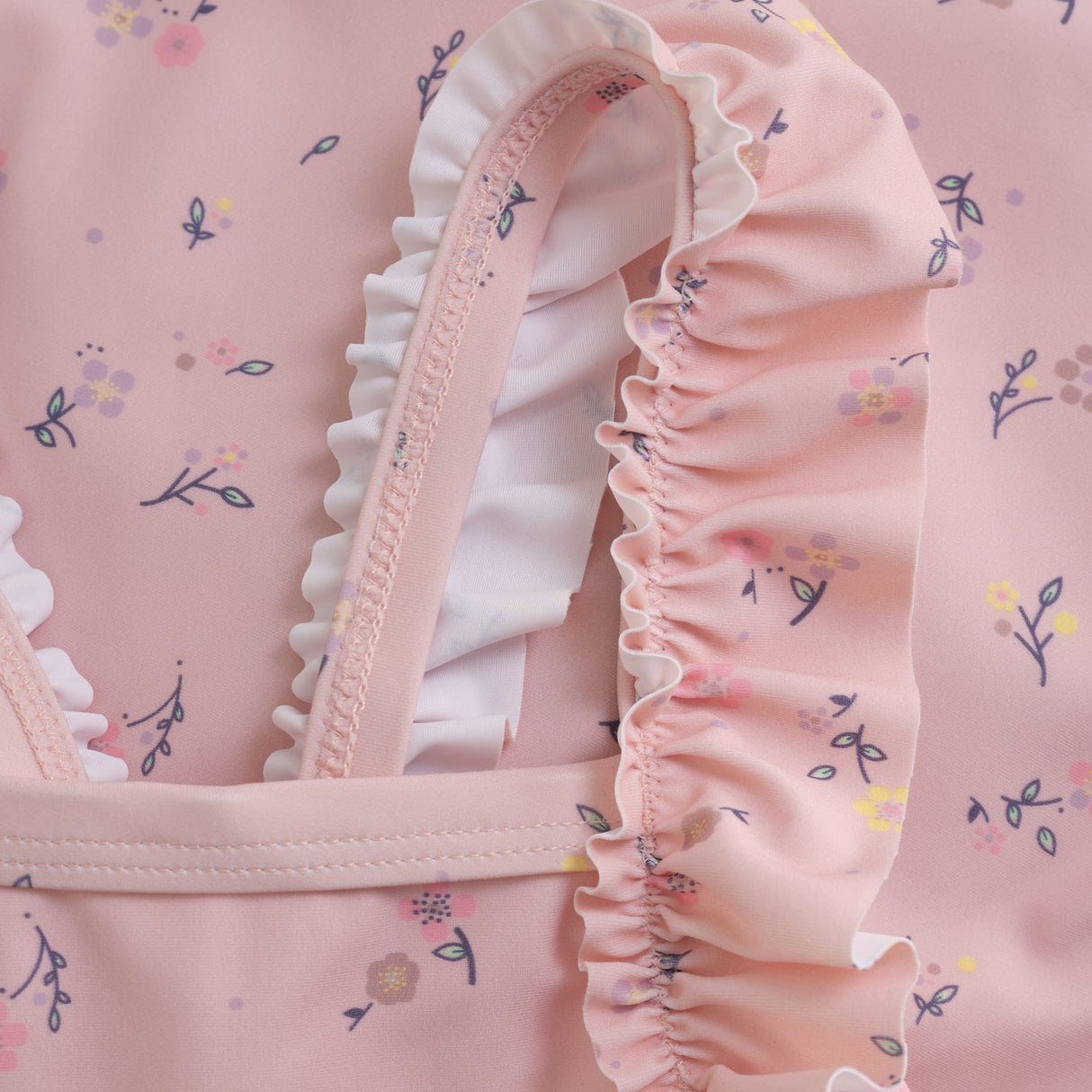 Color Kids Coral Blush Badedrakt m. Frills, AOP