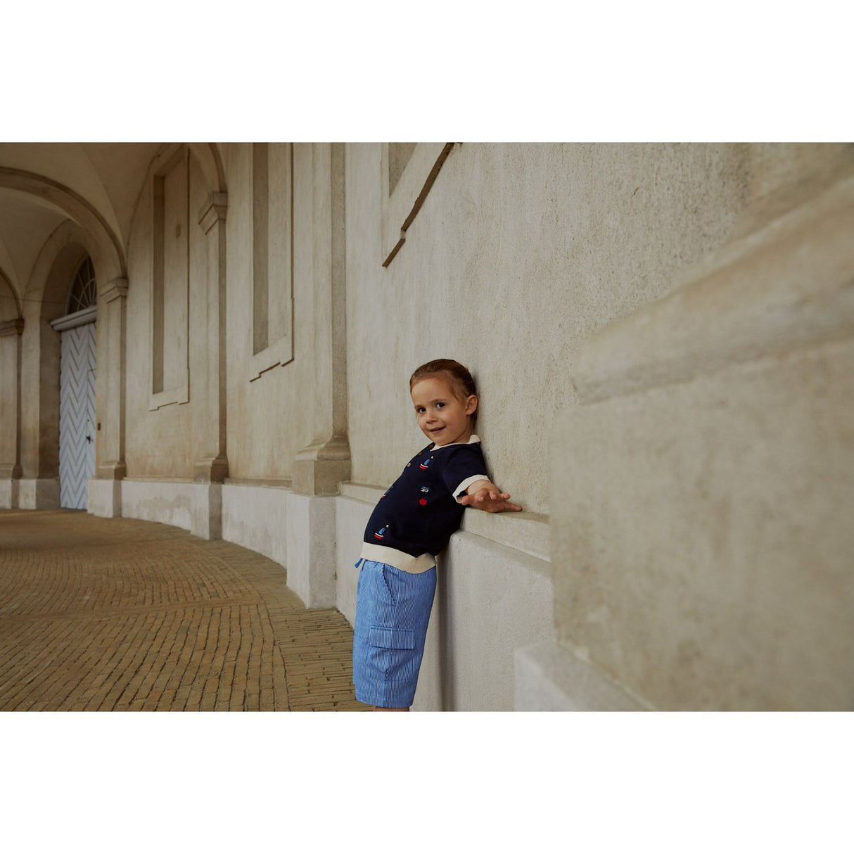 COPENHAGEN COLORS marineblå/kremfarget kam. Polo m. Broderi