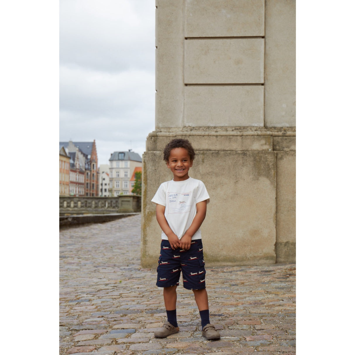 COPENHAGEN COLORS Navy m. Surfing Dog Twill Shorts