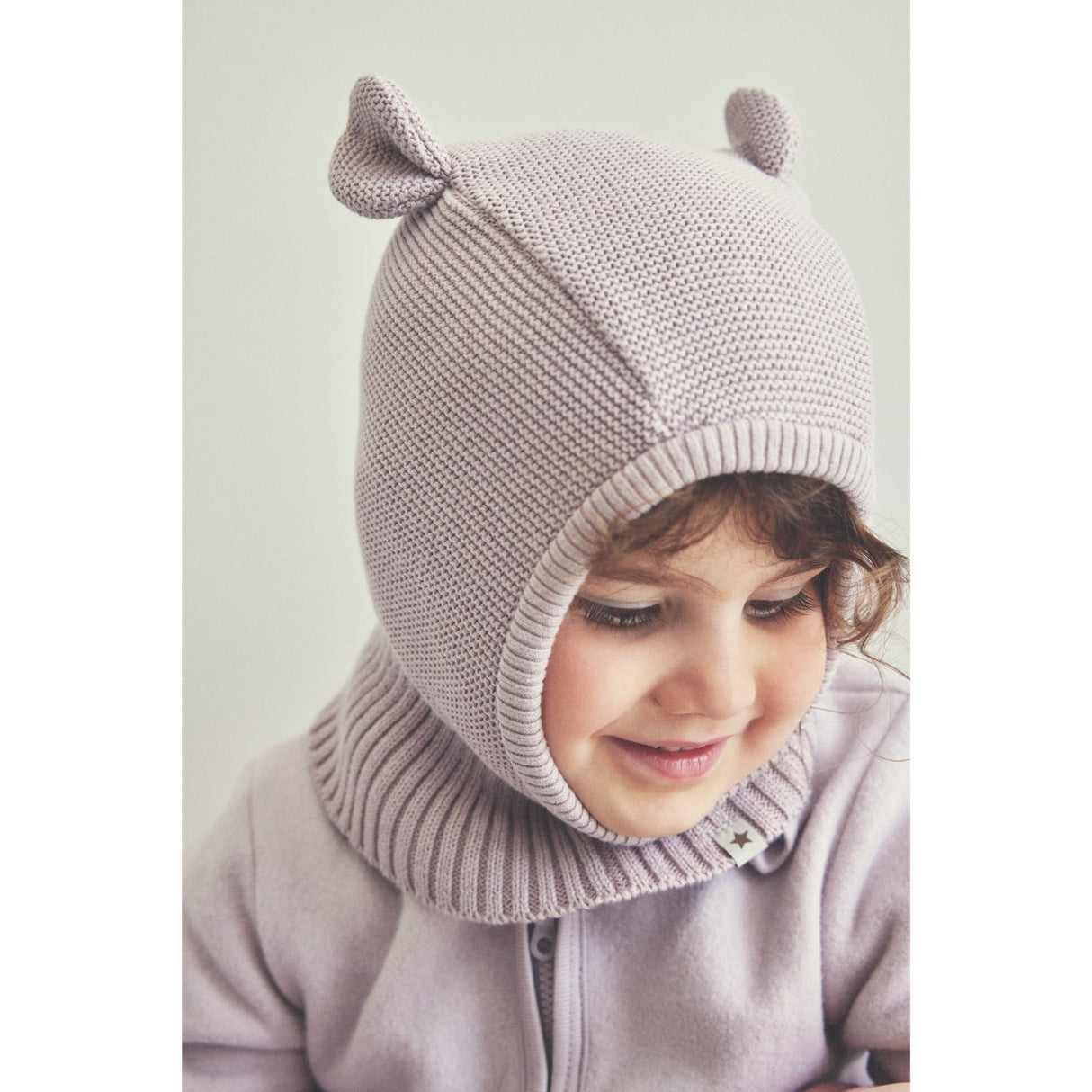 Huttelihut Cloud Grey Balaclava Strikk m. Ører