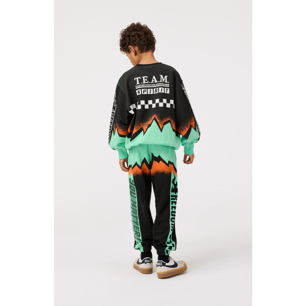 Molo Future United Monti Collegegenser