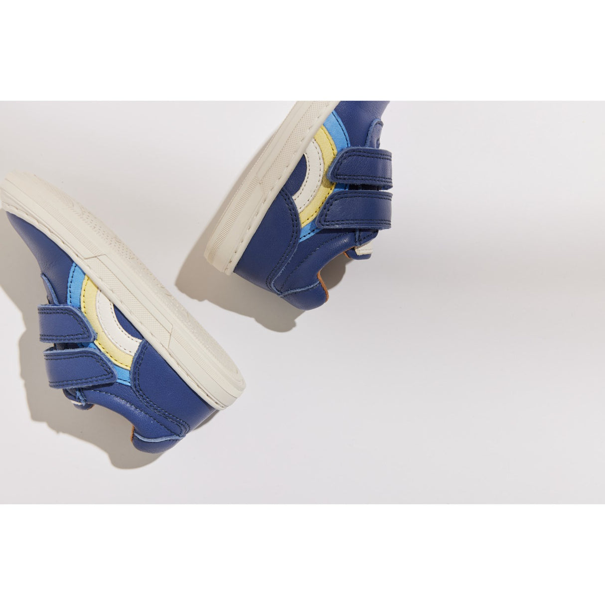 Bisgaard Deep Blue Rainbow Low Borrelås Sko