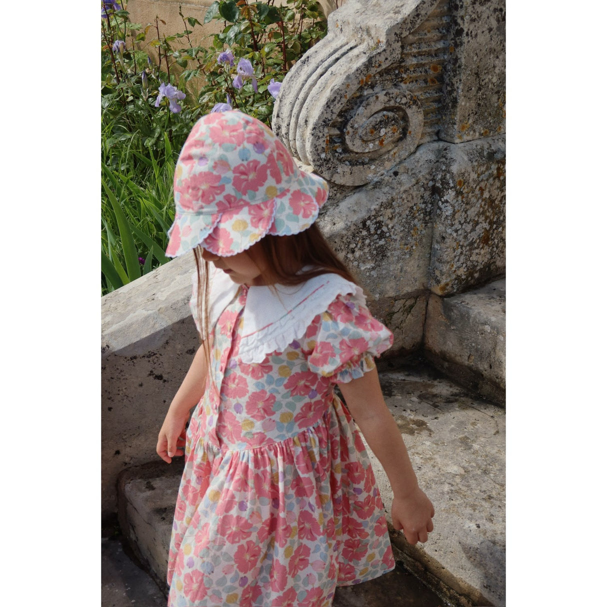 Konges Sløjd Fleur Anglaise Coeur Kamskjell Solhat GOTS