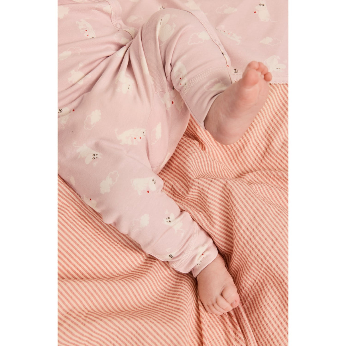 MarMar New Born Modal Smooth Print Rose Moomin Alida Babyteppe