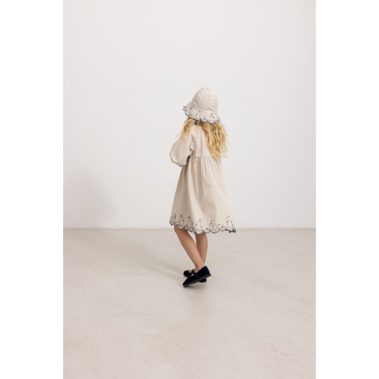 MarMar Cotton Texture Dancing Moomins Adrianna B Lue