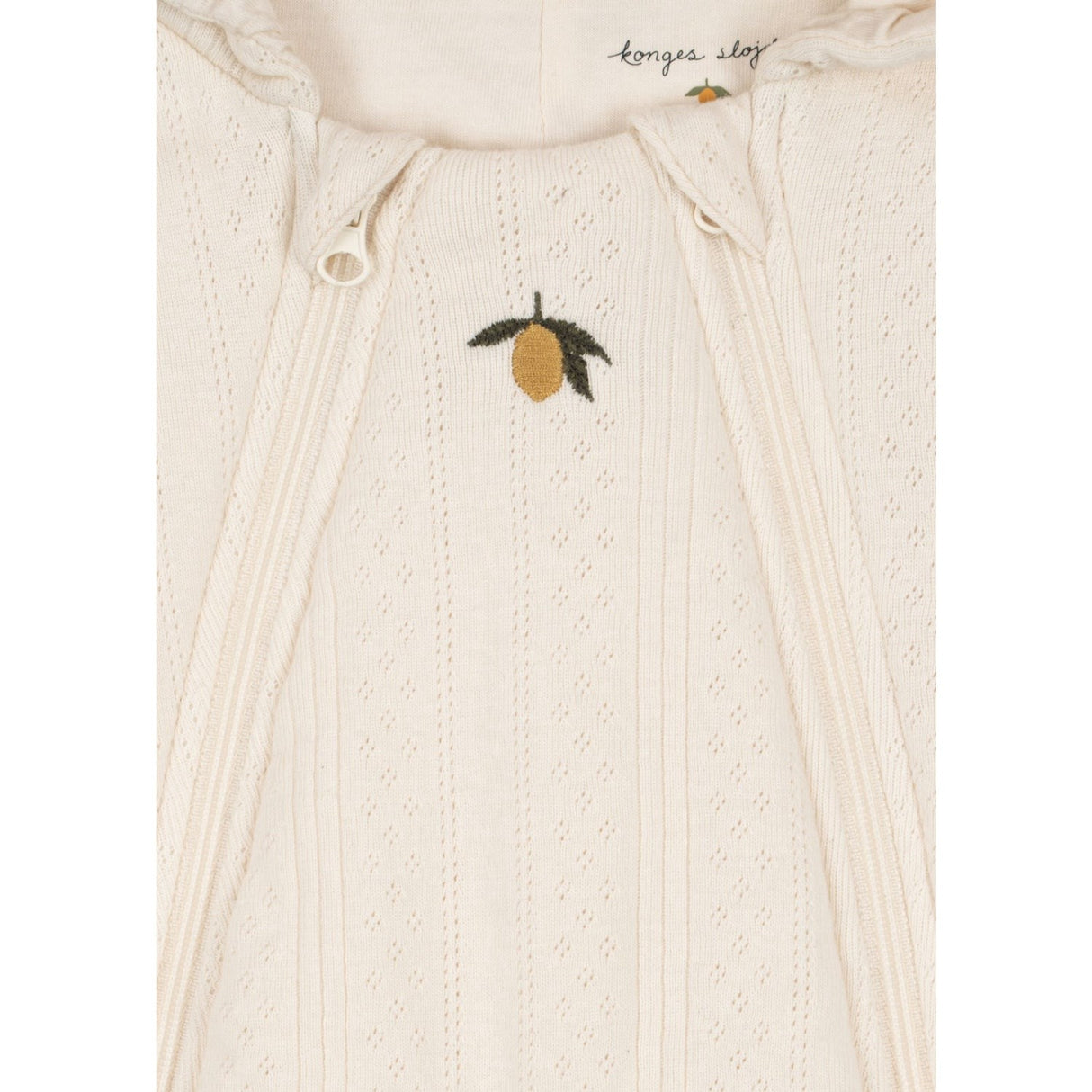 Konges Sløjd Antique White Minna Vattert Onesie