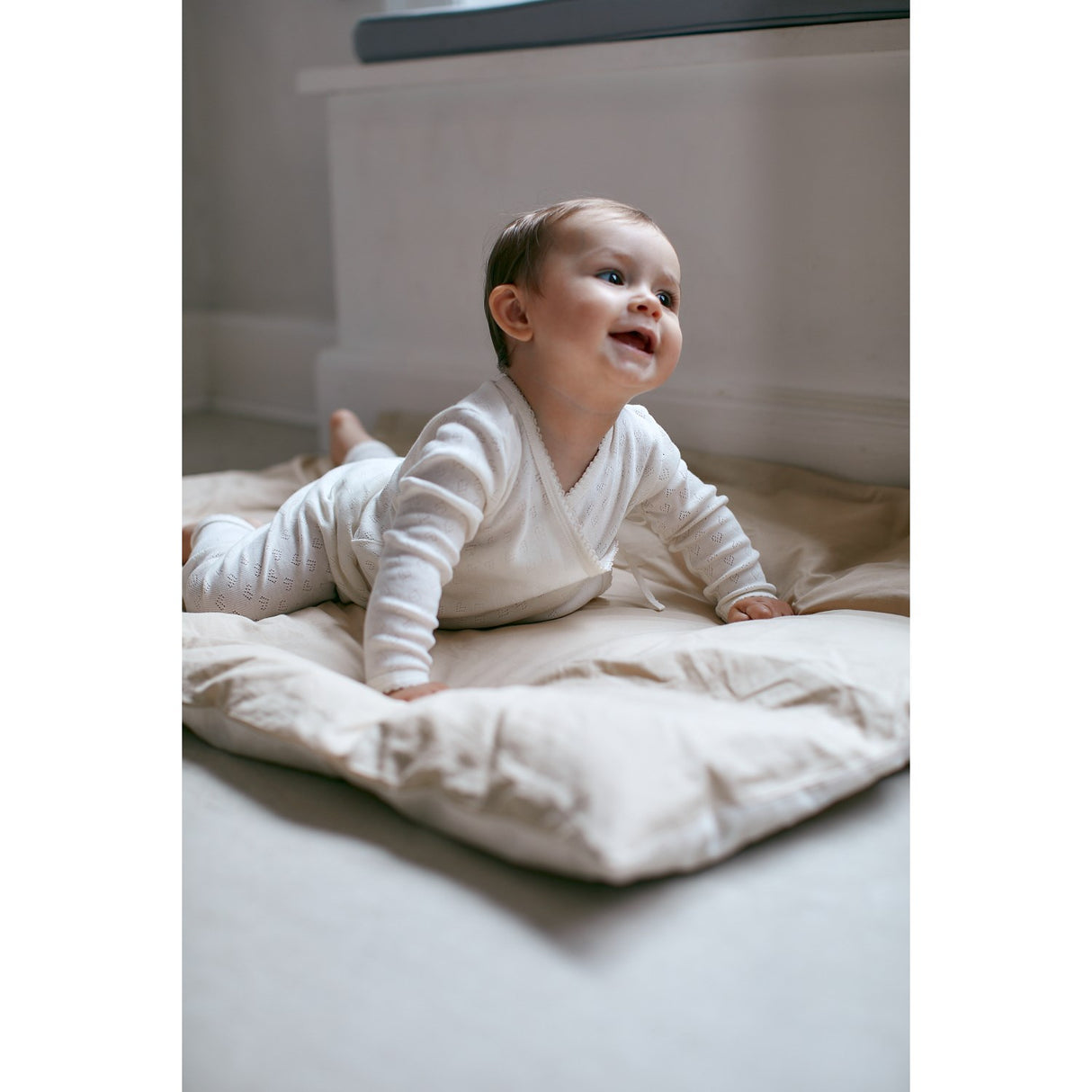 COPENHAGEN COLORS Cream Pointelle Heart Crossover Body Ls