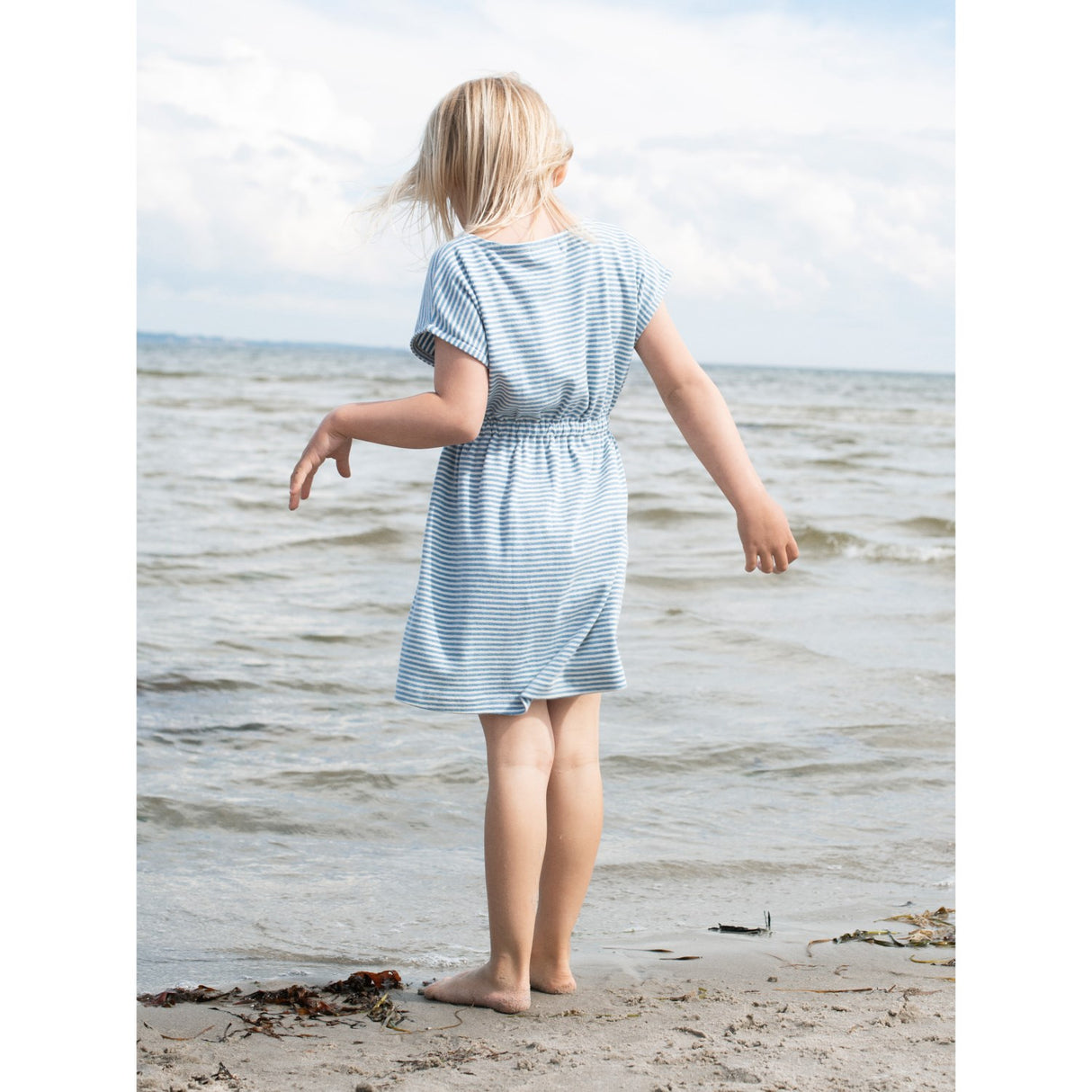 Serendipity Azur/Ecru Strand Kjole Stripe