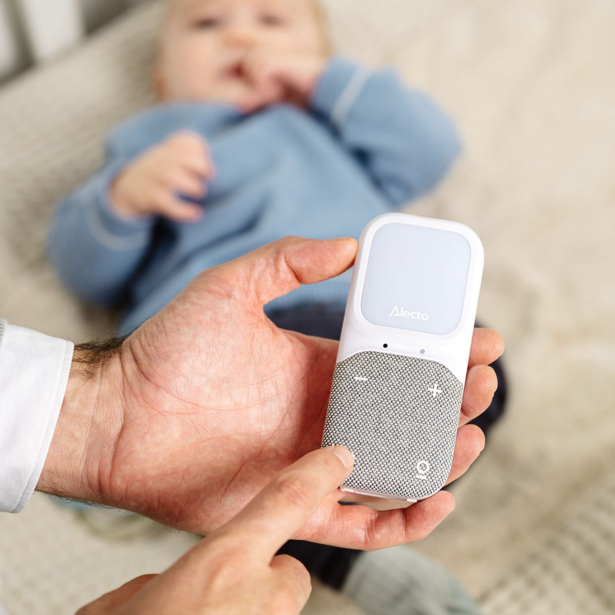 Alecto Full Eco Dect Baby Monitor Med Light