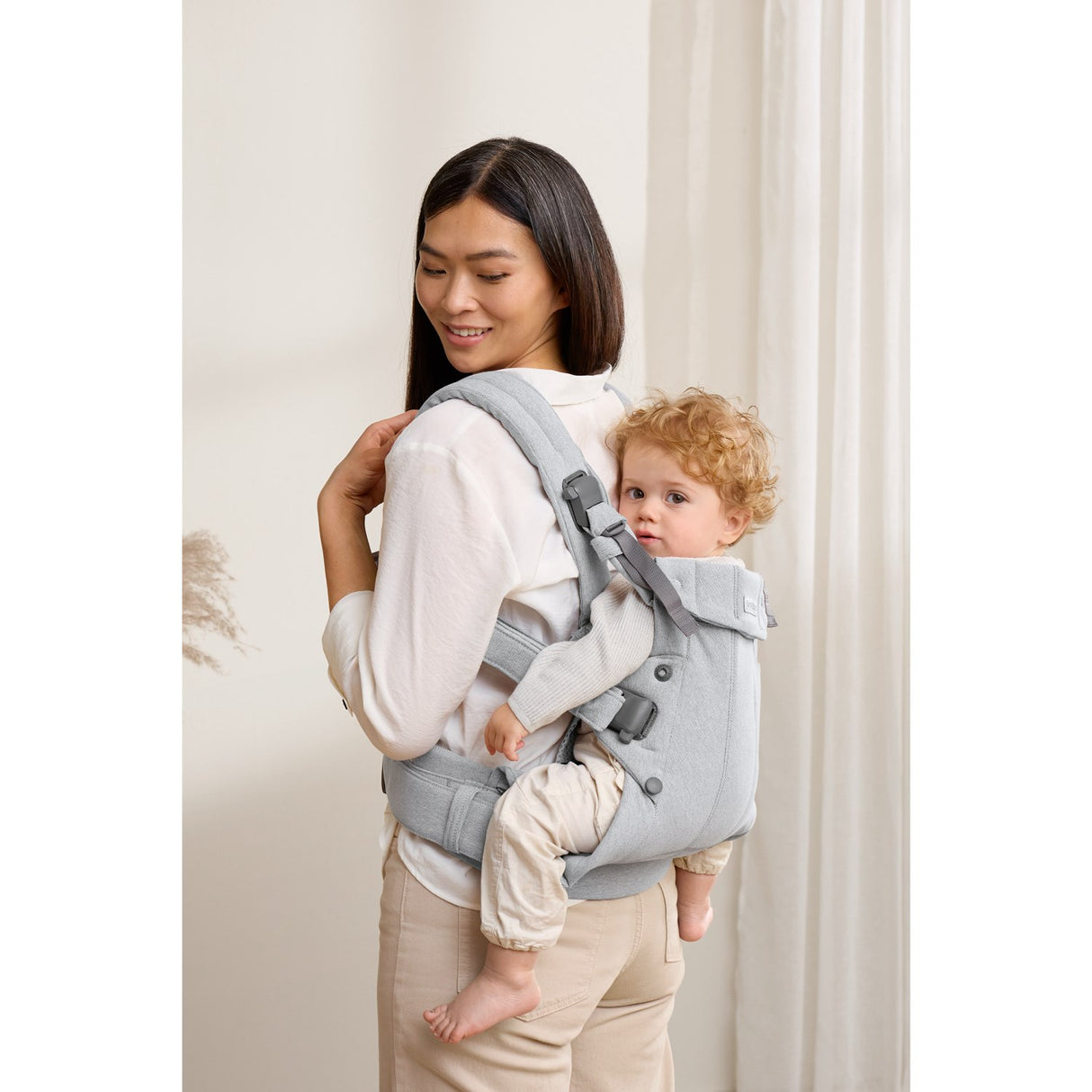 BabyBjörn Light Grey Baby-bærer Harmony Mélange