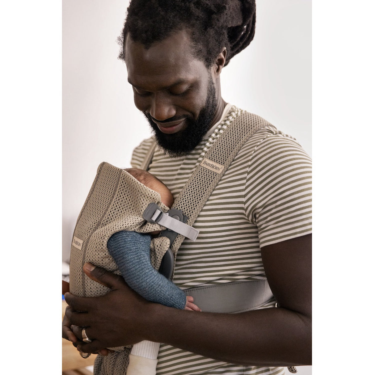 BabyBjörn Grey Beige Baby-bærer Mini