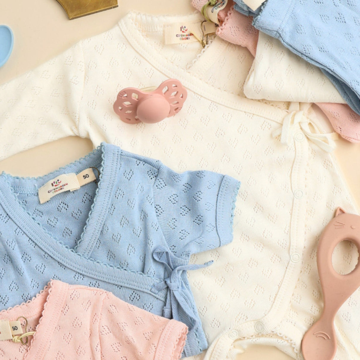 COPENHAGEN COLORS Cream Pointelle Cross-Over Heldrakt