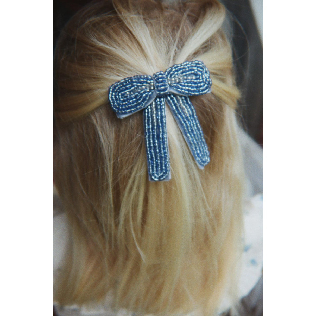 Konges Sløjd Ashley Blue Celebration Pearl Bue Hair Clip