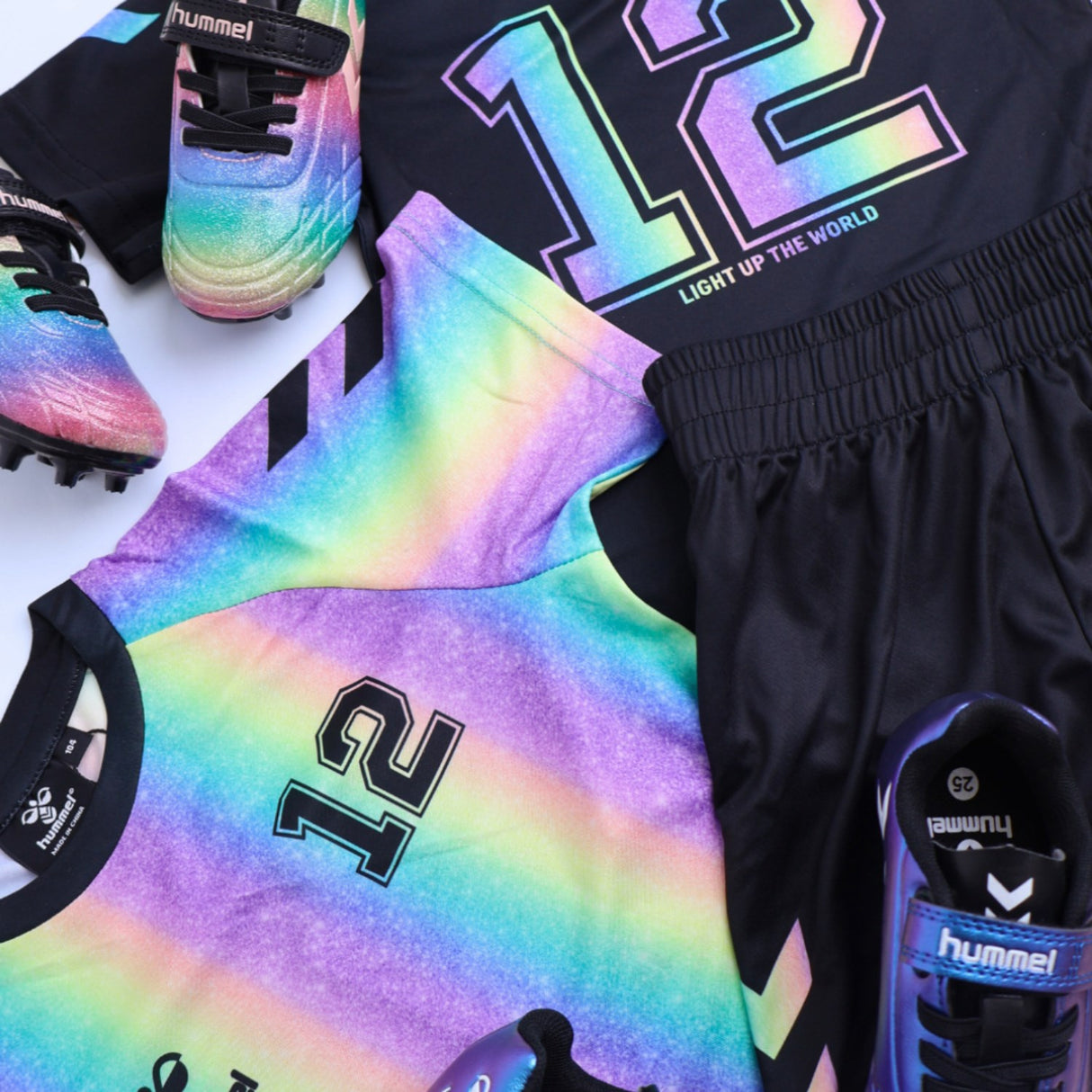 Hummel Black Shimmer Sett