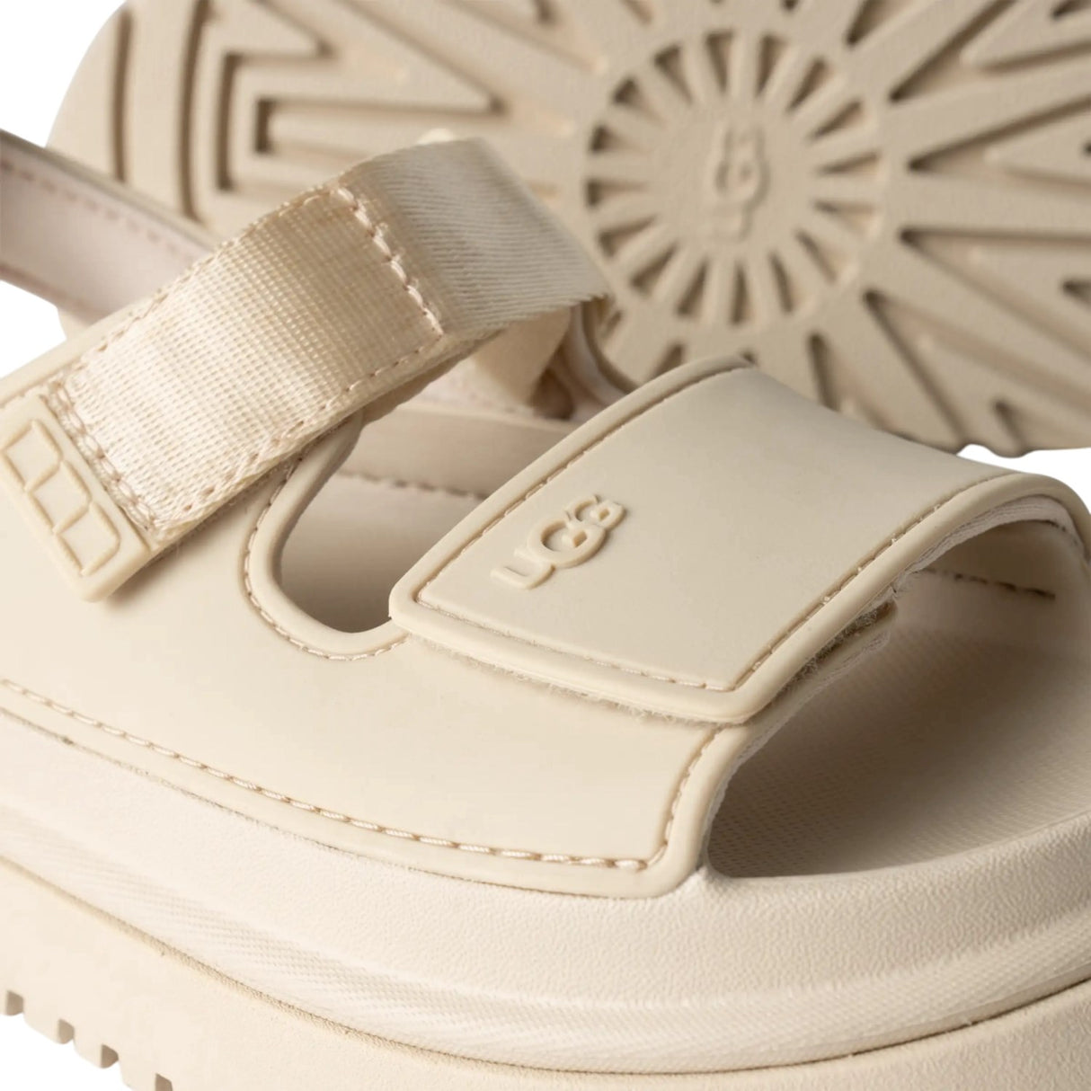 UGG Sea Salt K GoldenGlow Sandal