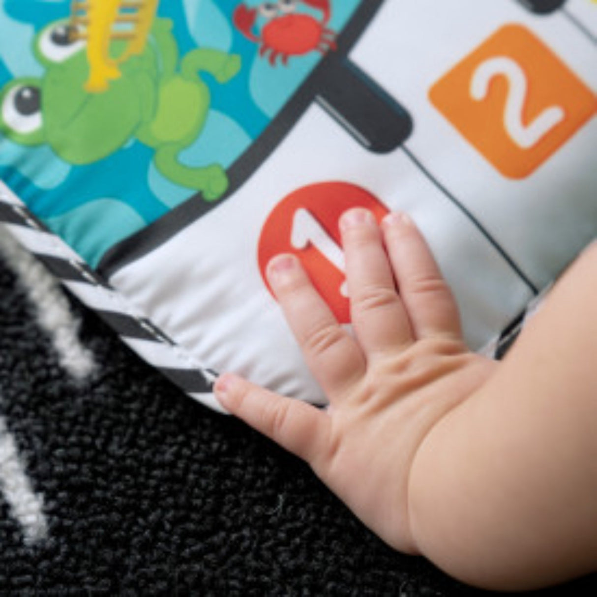 Baby Einstein Musical Kick Pad And Crib Leketøy Neptune's Kick & Explore™