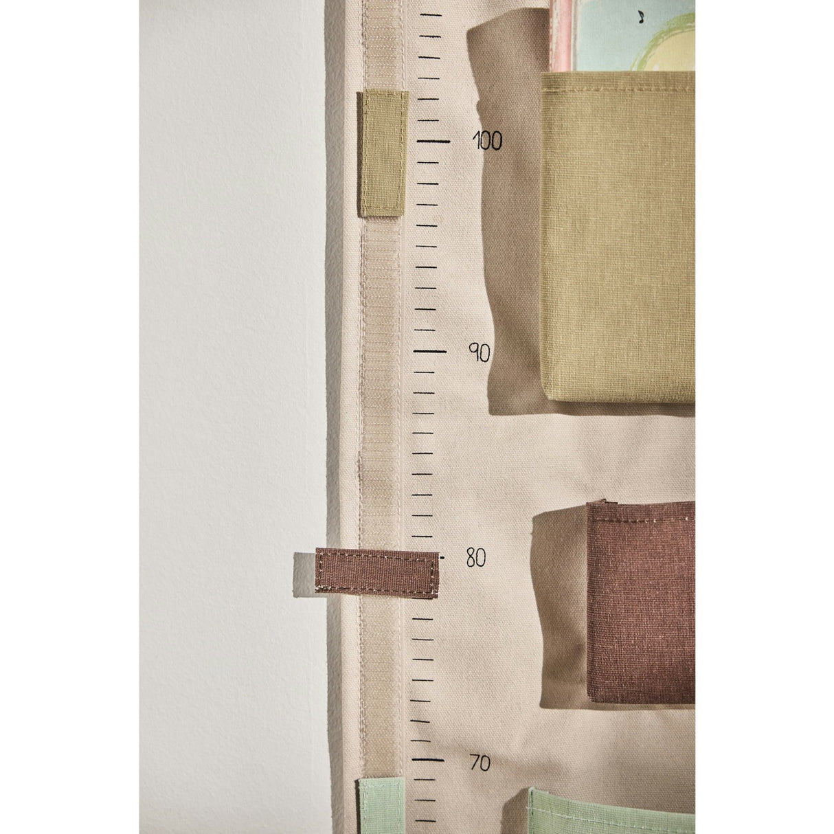 OYOY Rose Saga Growth Chart Oppbevaring