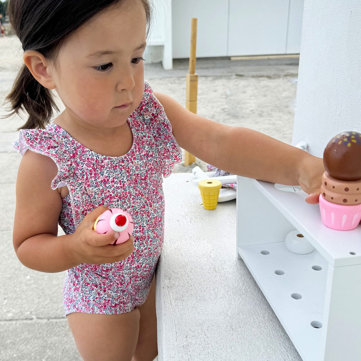 Petit Crabe Wiltshire Bud Badedrakt - Laget med Liberty© Stoff