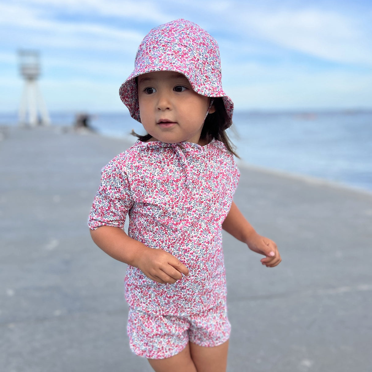 Petit Crabe Wiltshire Bud Luna Boatneck Uv-T-shirt S/S - Med Liberty© Stoff