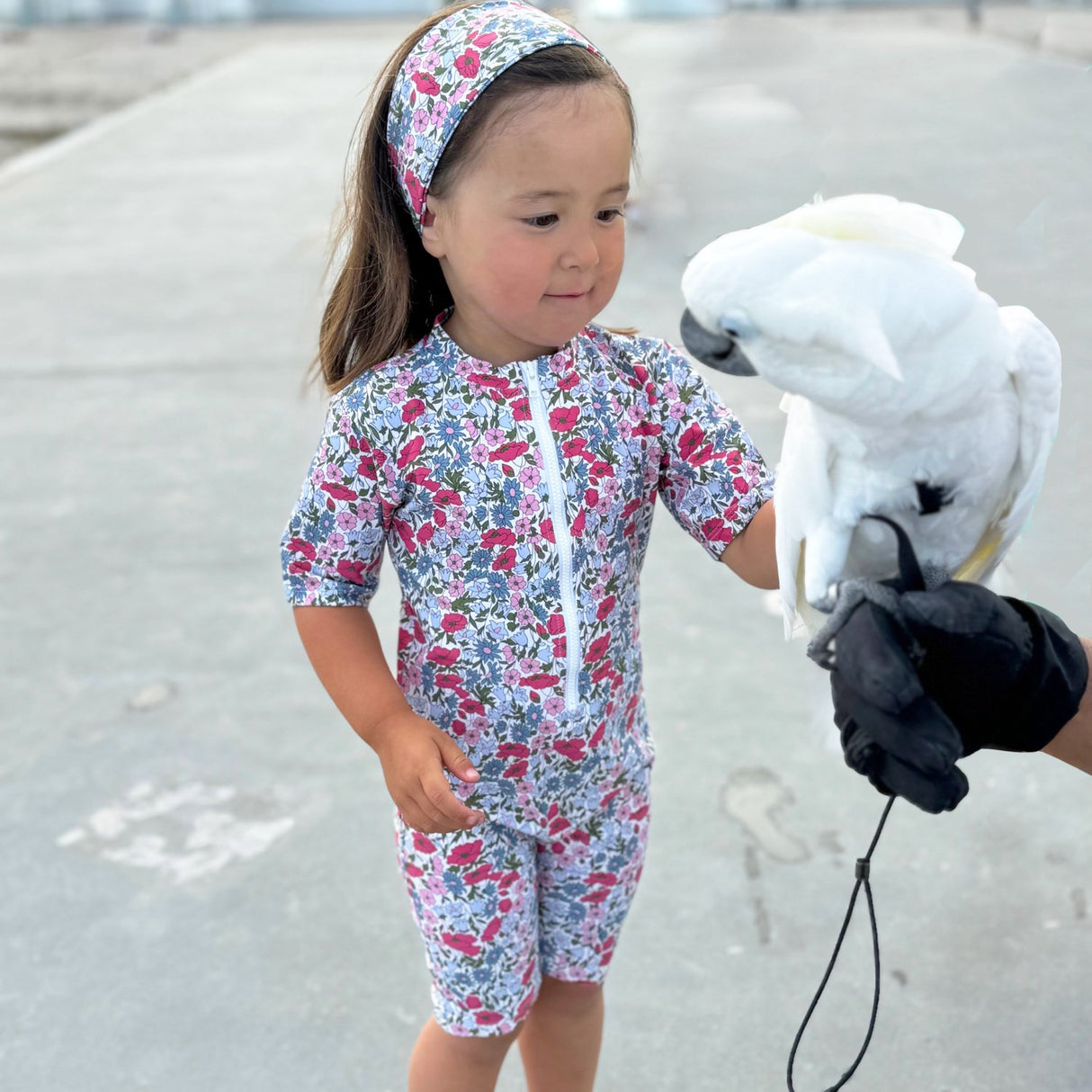 Petit Crabe Poppy & Daisy P Natsu Sunsuit S/S - Made Med Liberty© Stoff
