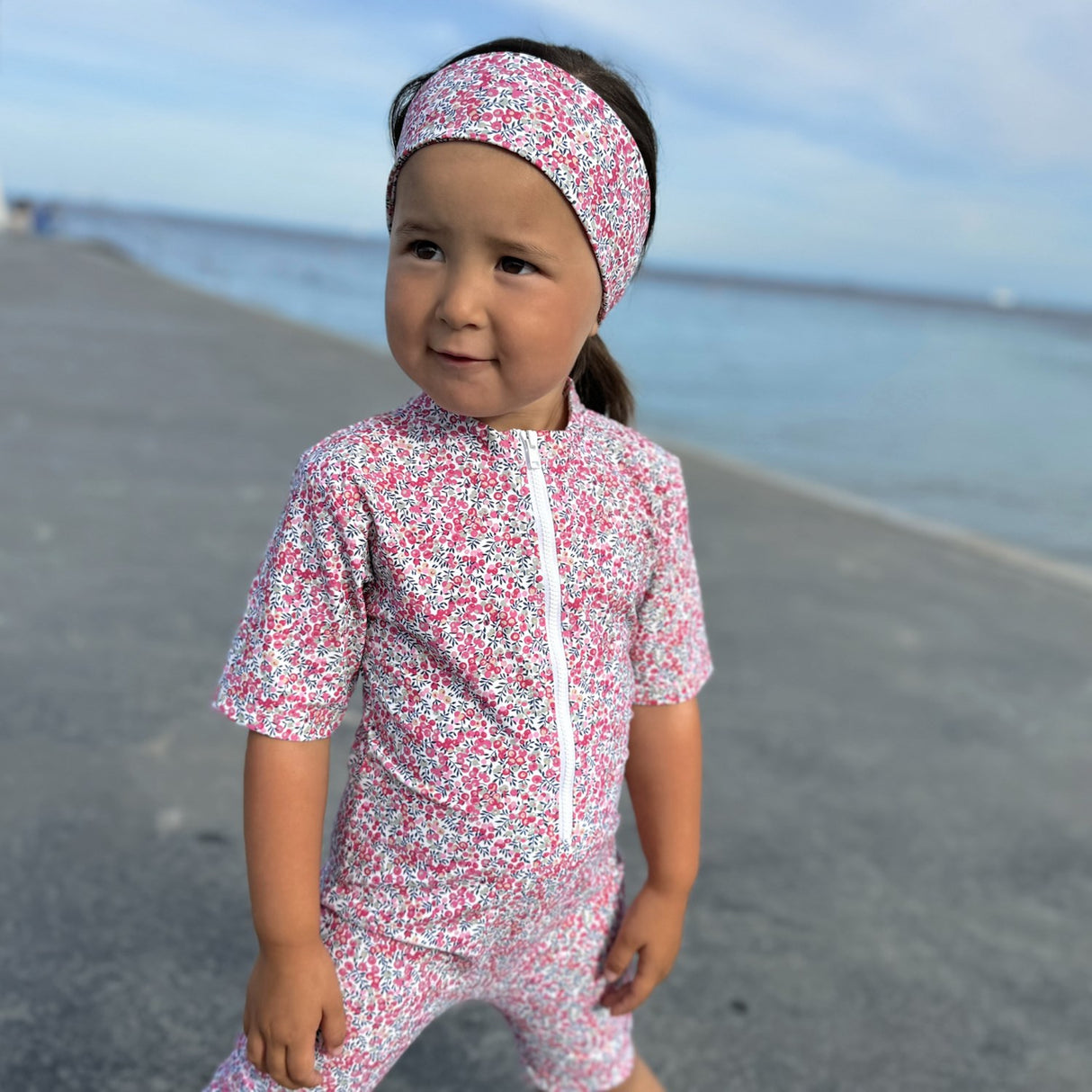 Petit Crabe Wiltshire Bud Natsu Sunsuit S/S - Made Med Liberty© Stoff