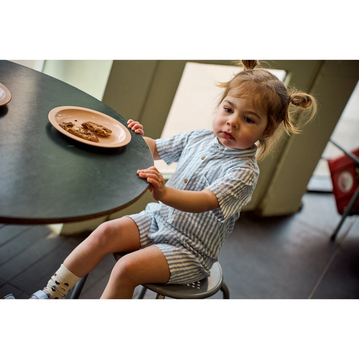 THE NEW Siblings X Luksusbaby Blue Fog Striped Ojo Buksedrakt