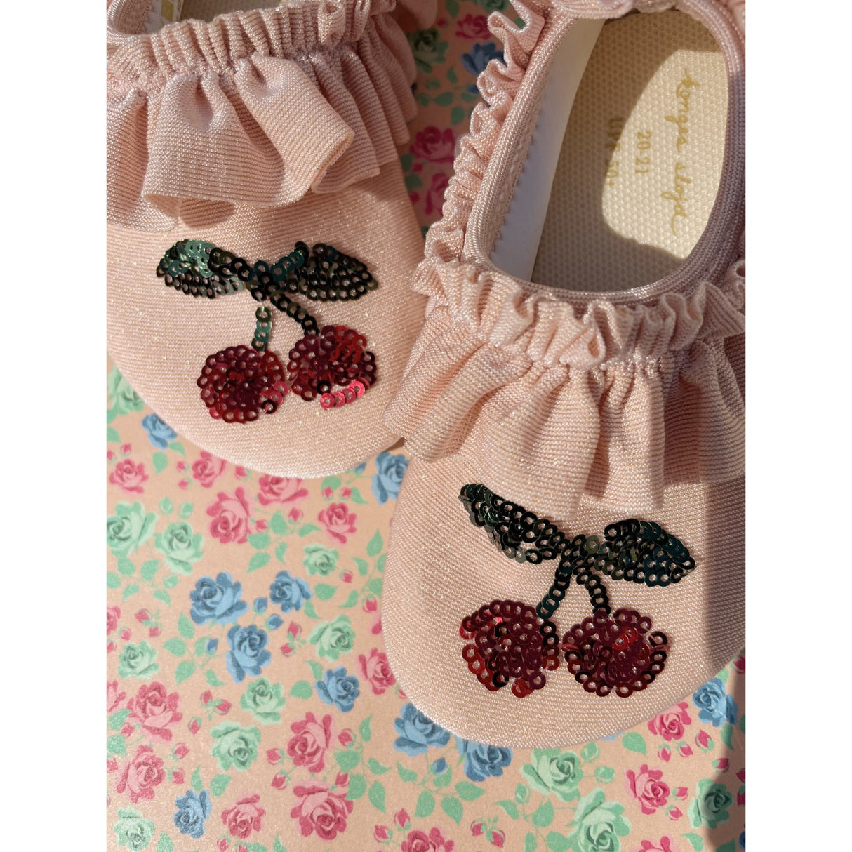 Konges Sløjd Evening Sand Jade Badesko