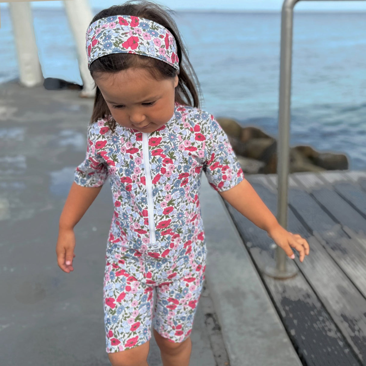 Petit Crabe Poppy & Daisy P Sophie Pannebånd