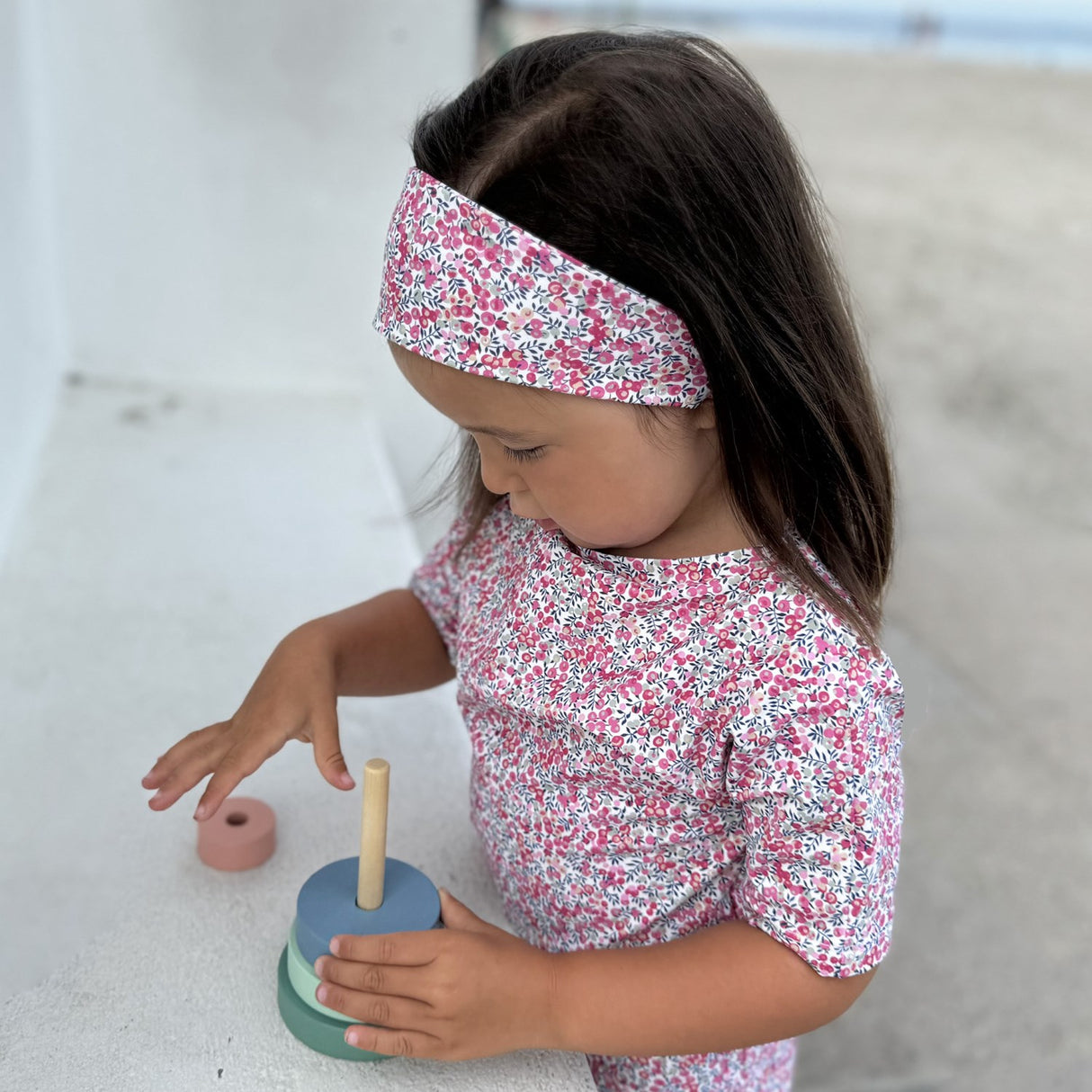 Petit Crabe Wiltshire Bud Sophie Pannebånd