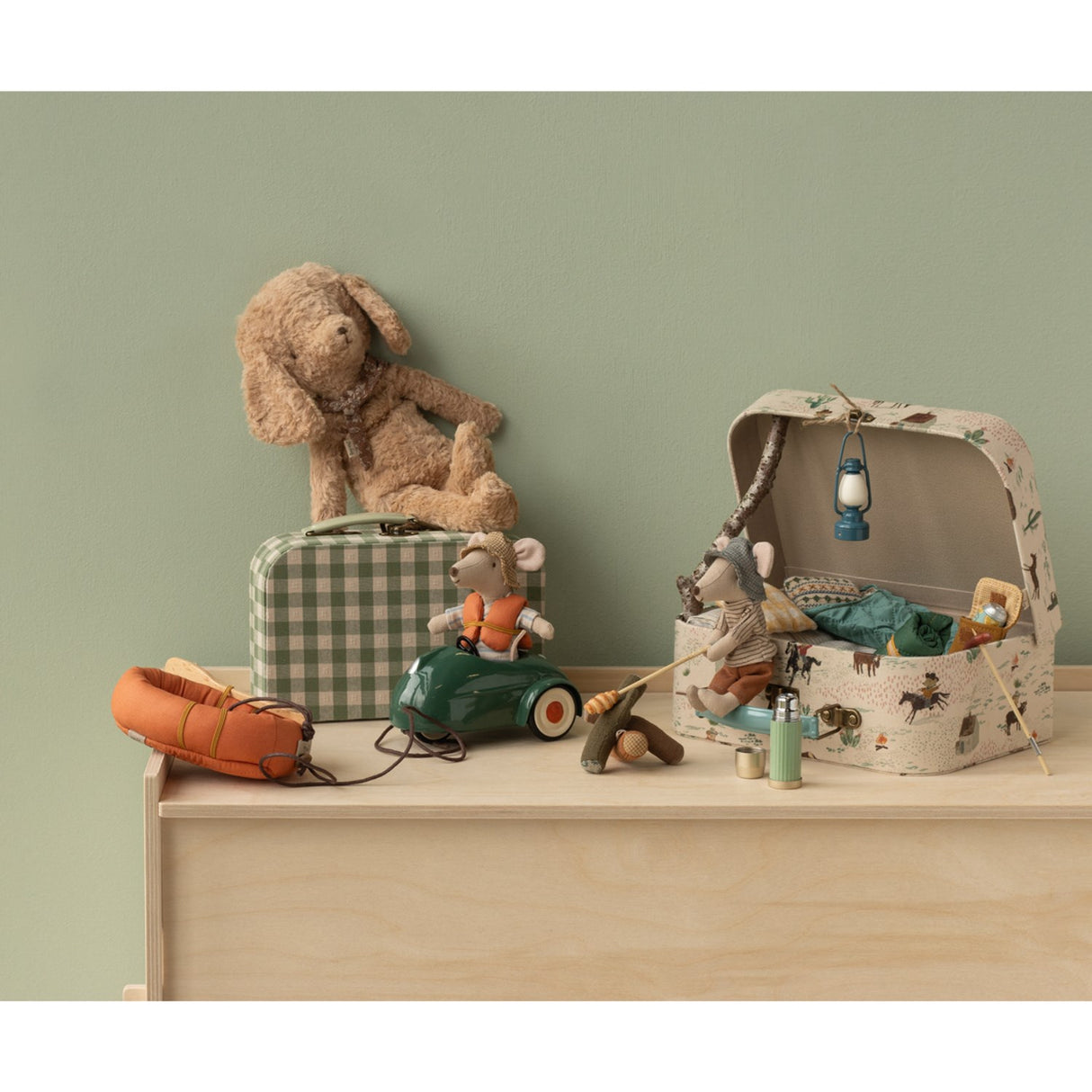 Maileg Car, Mouse - Dark Green