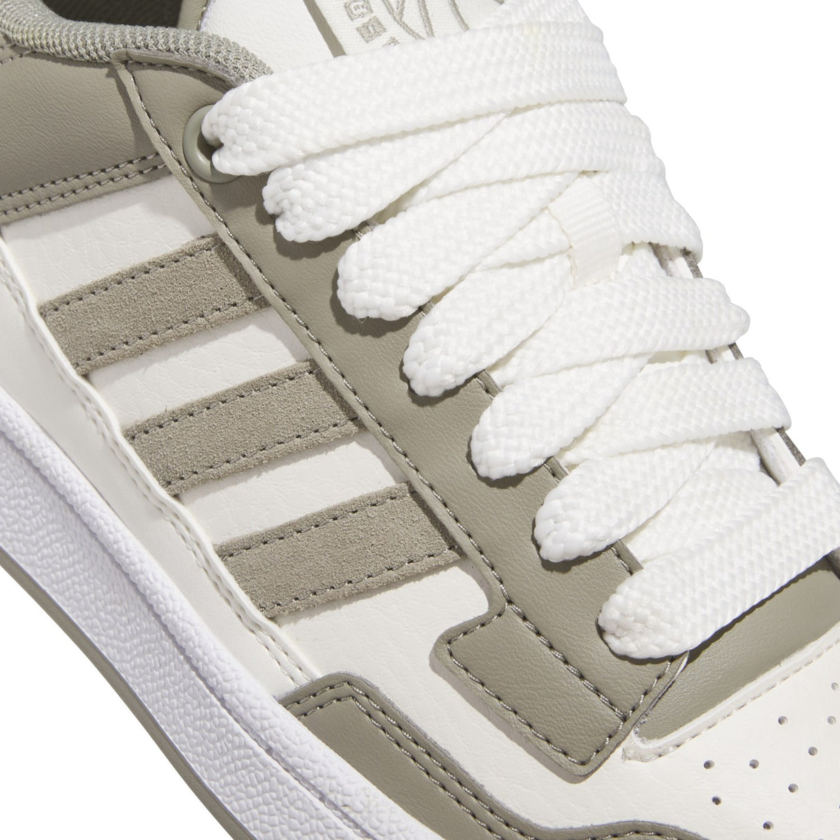 adidas Originals Silver Pebble/Cloud White/Ftwr White Rapid Court Low J Sneakers