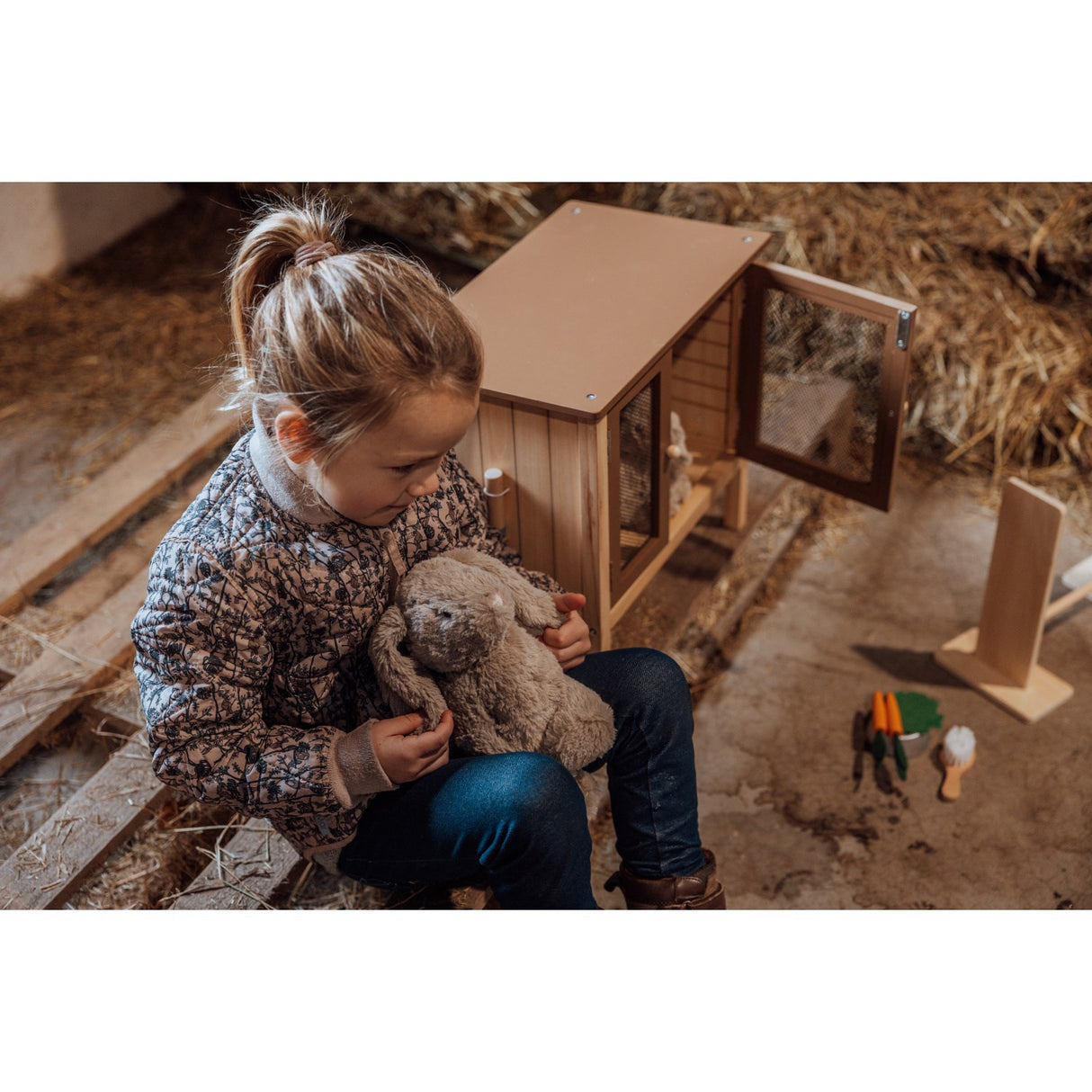 av Astrup Kaninbur og vår