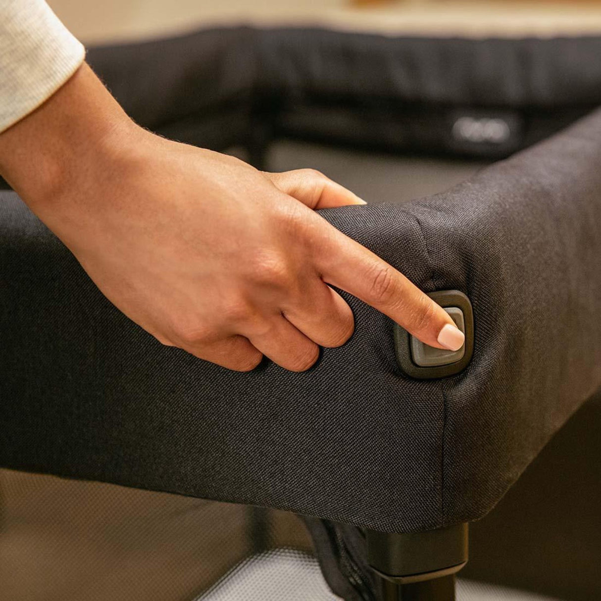 Nuna Caviar Paal W/Sheet & Net