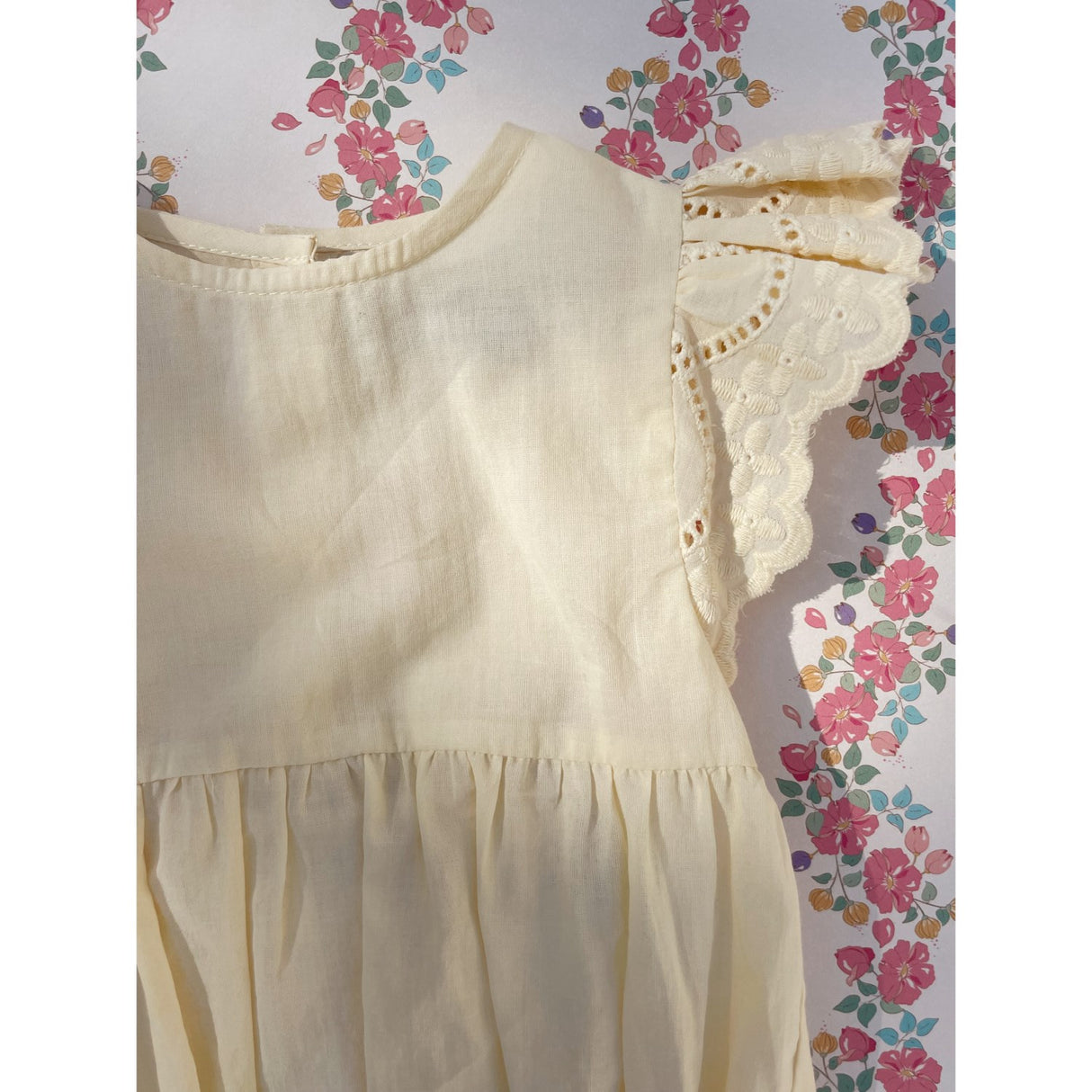 Konges Sløjd Cloud Cream Posey Romper