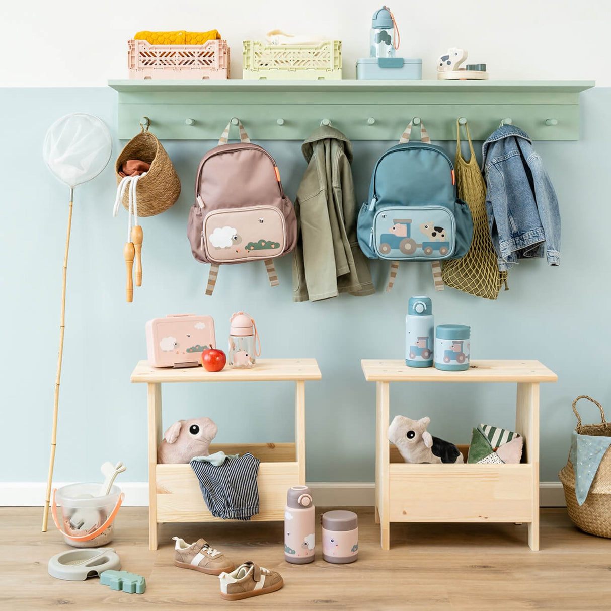 DonebyDeer Blue Matboks Med Opdeler Tiny Farm