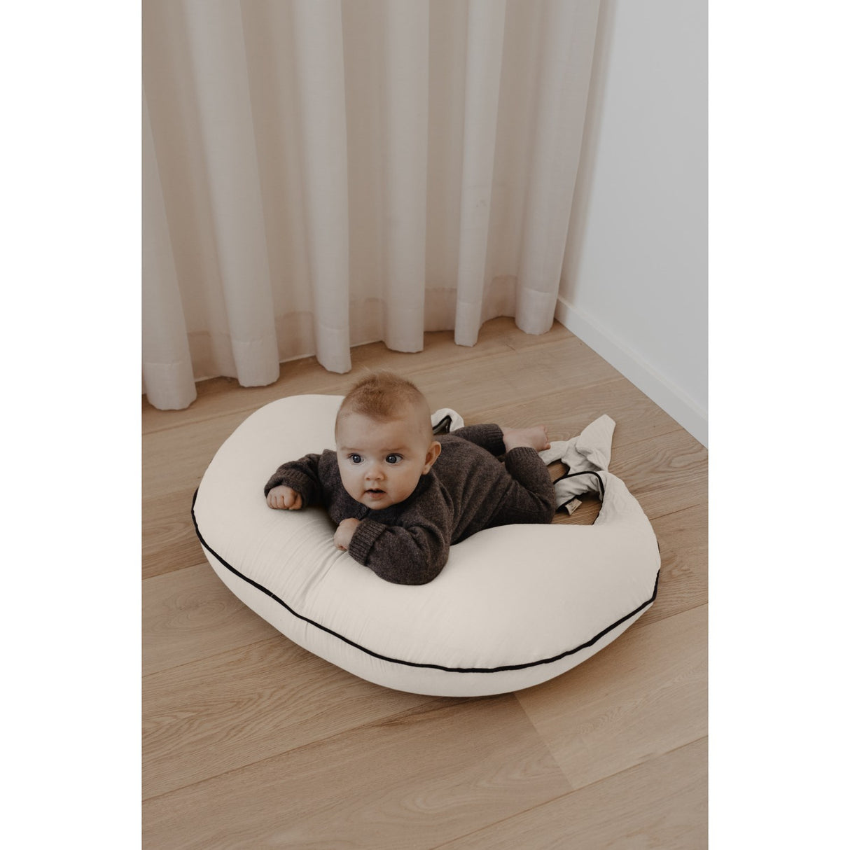 That's Mine X Élhée French Oak Collab Nursing Pute