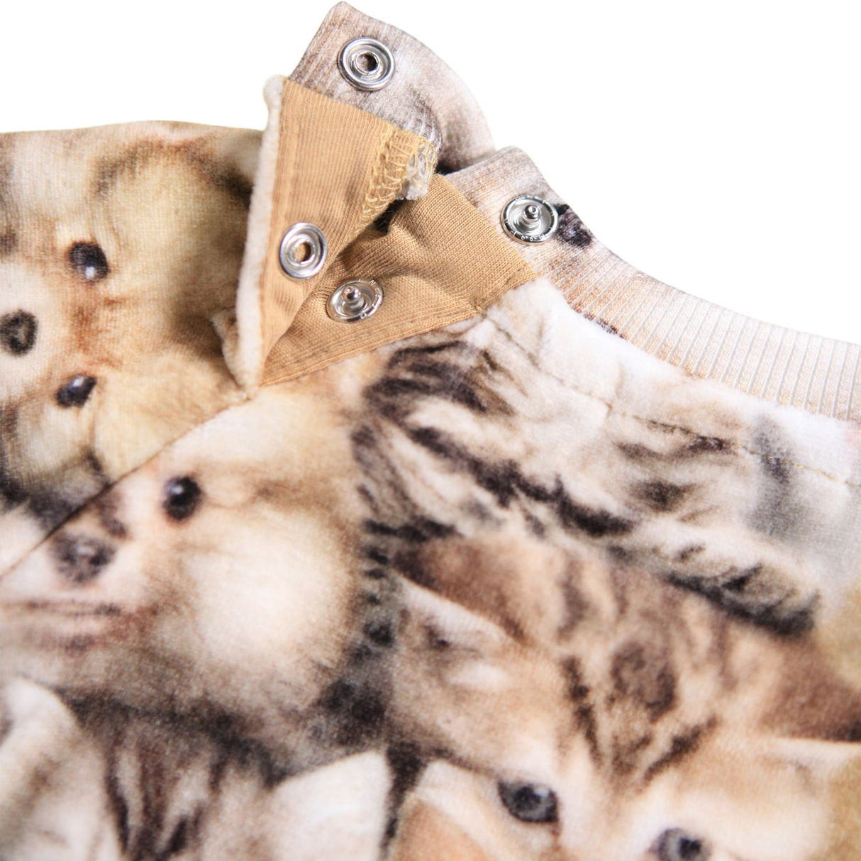 Molo Fuzzy Fluffy Disc Collegegenser