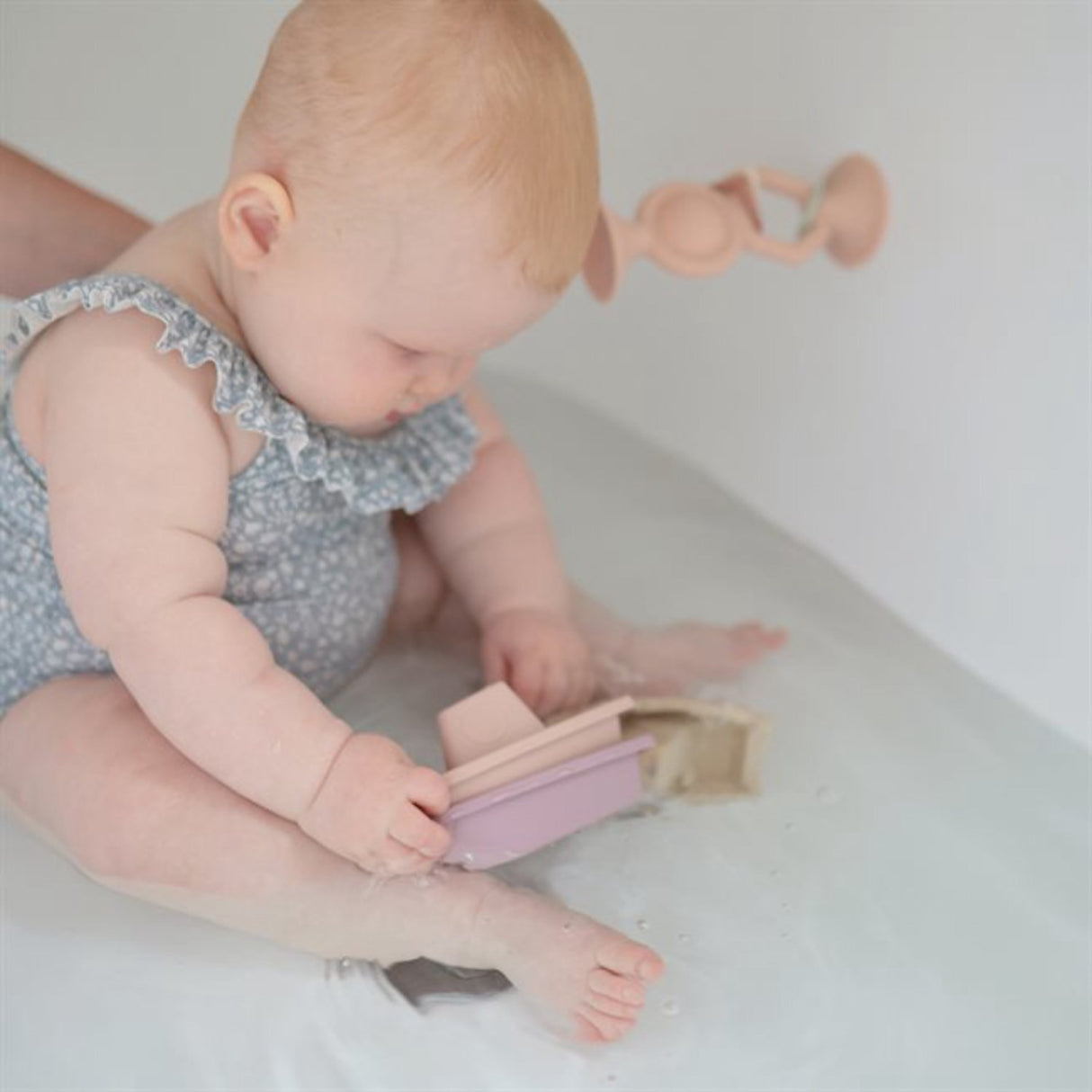 Mushie Petal Bath Boats