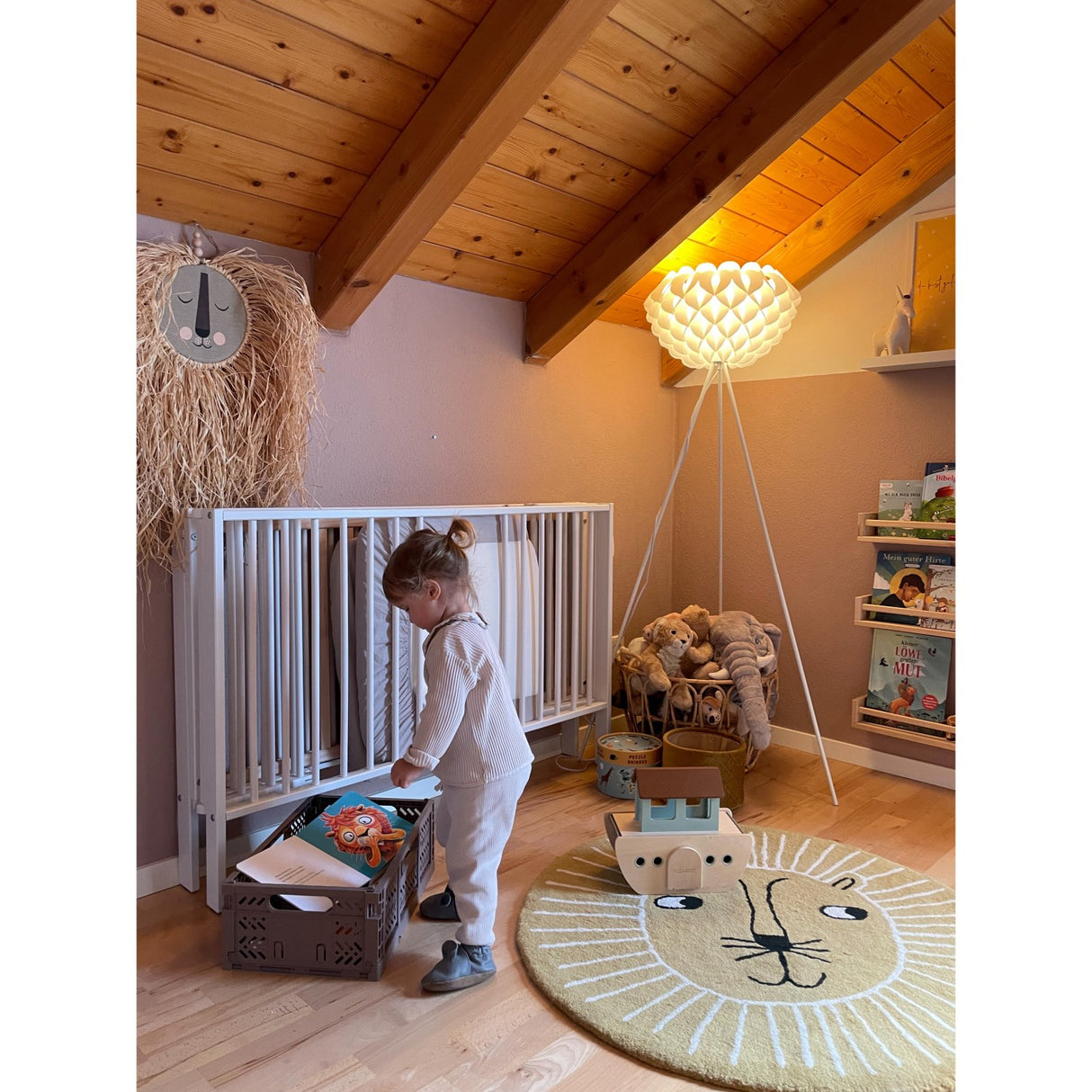 tiSsi® White Laquer Jori Sammenklappelig Seng Massiv Bøk