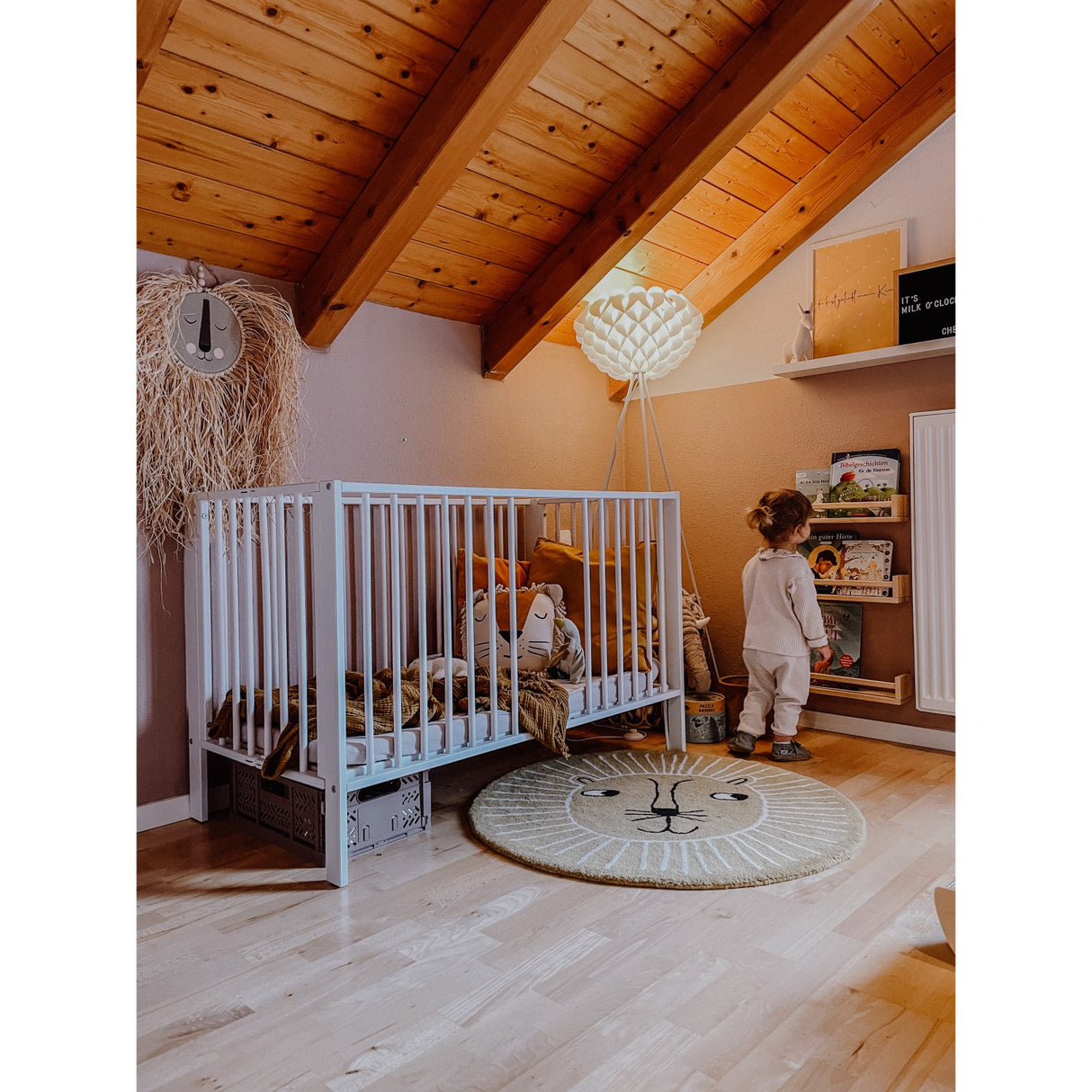 tiSsi® White Laquer Jori Sammenklappelig Seng Massiv Bøk